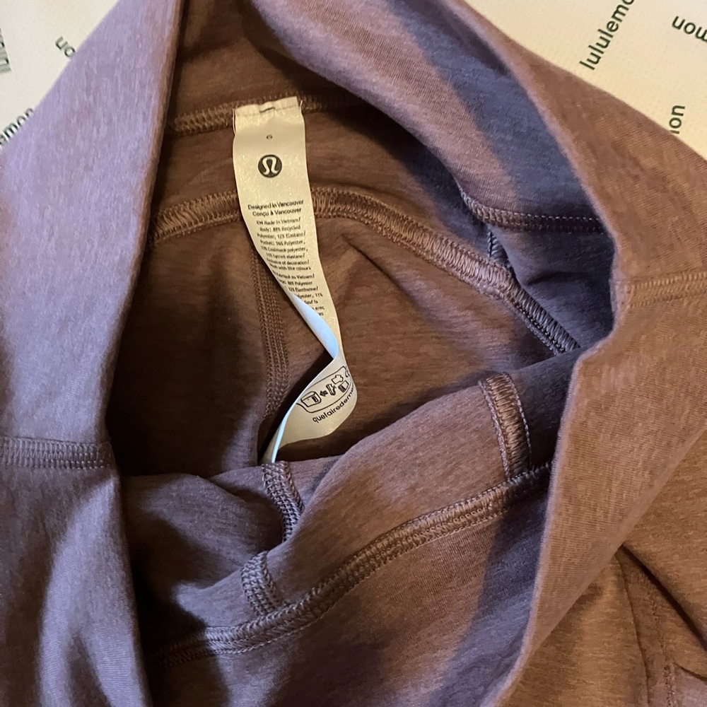 NWT Lululemon Soft Sueded High-Rise Tight 25", Sz 6, Twilight Rose - Picture 8 of 9